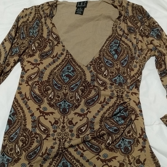 Top - Picture 1 of 3